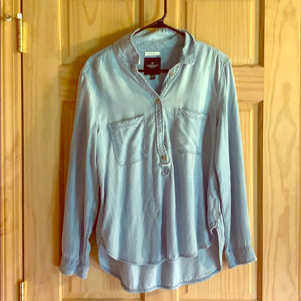 AE boyfriend fit Chambray Shirt